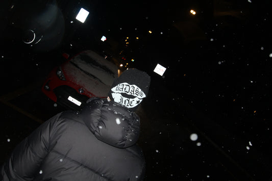 Beanie Black / White Logo